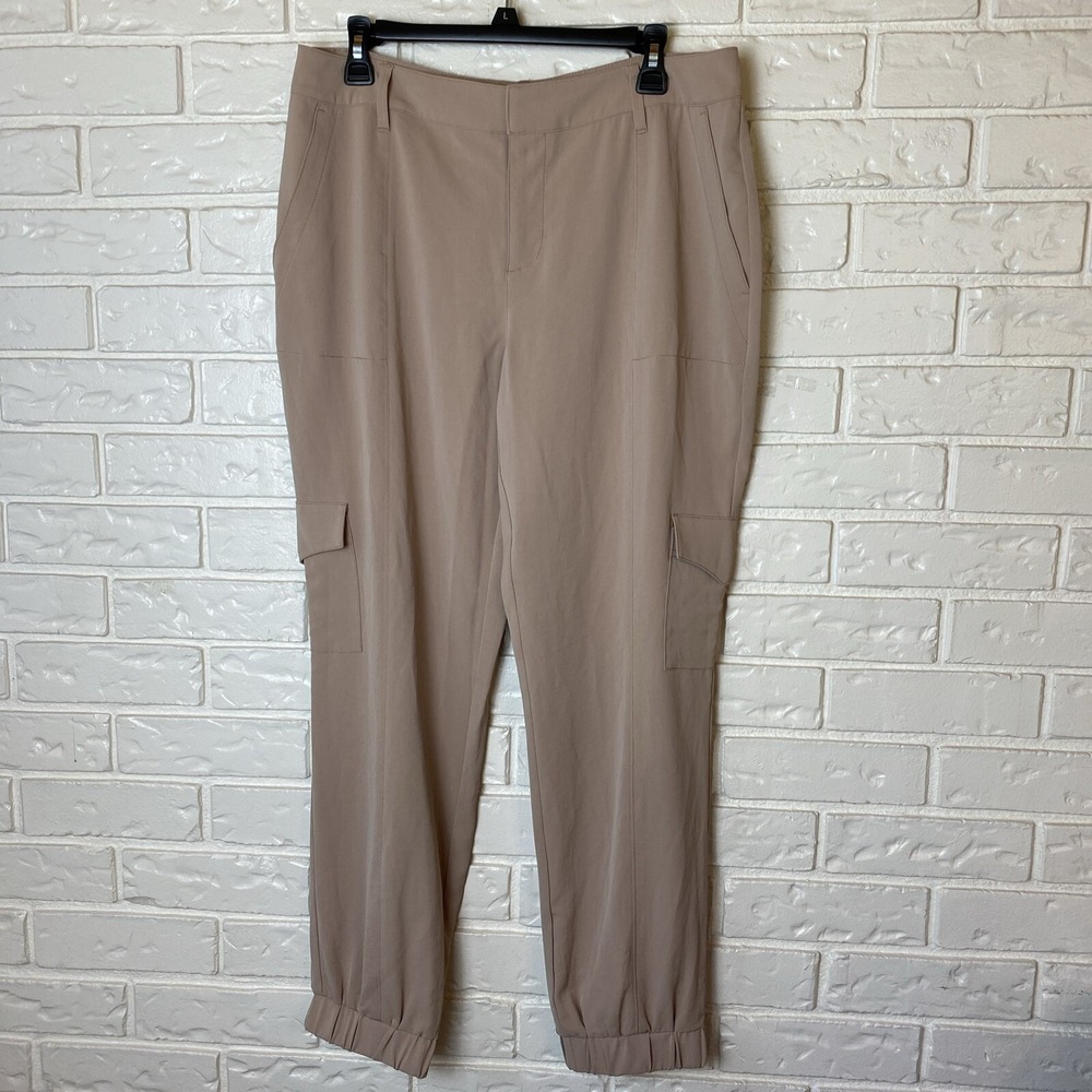 INC International Concepts Women's Pants Size 10 Tan Cargo Jogger Side Pockets
